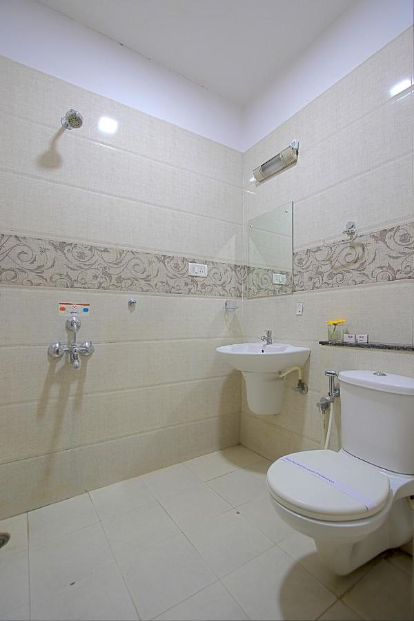 Abm Express Inn Bangalore Luaran gambar